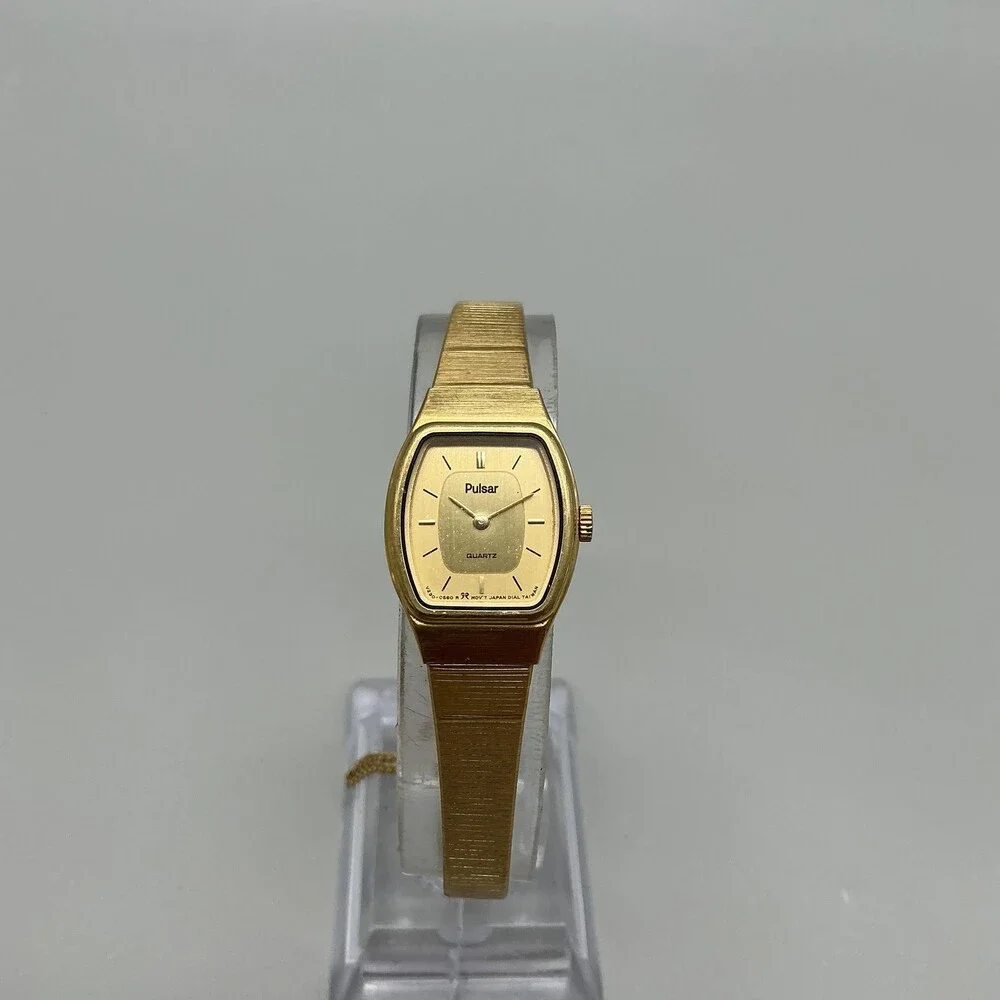 Vintage Pulsar Womens Watch 17mm Champagne Dial Gold Tone New Battery 6.75